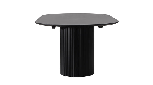 Berlin dining table