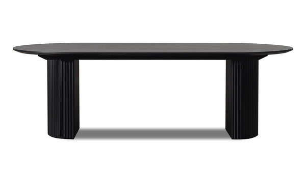 Berlin dining table