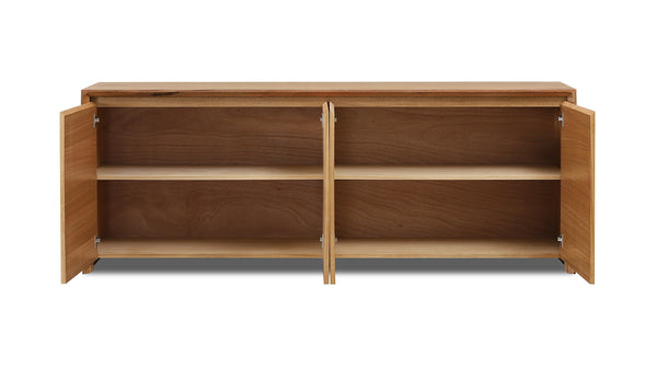 Manly buffet in Australian Marri Hardwood