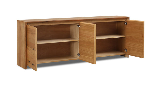 Manly buffet in Australian Marri Hardwood