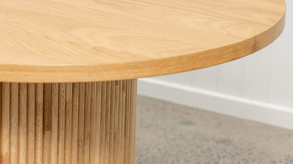 Rome dining table